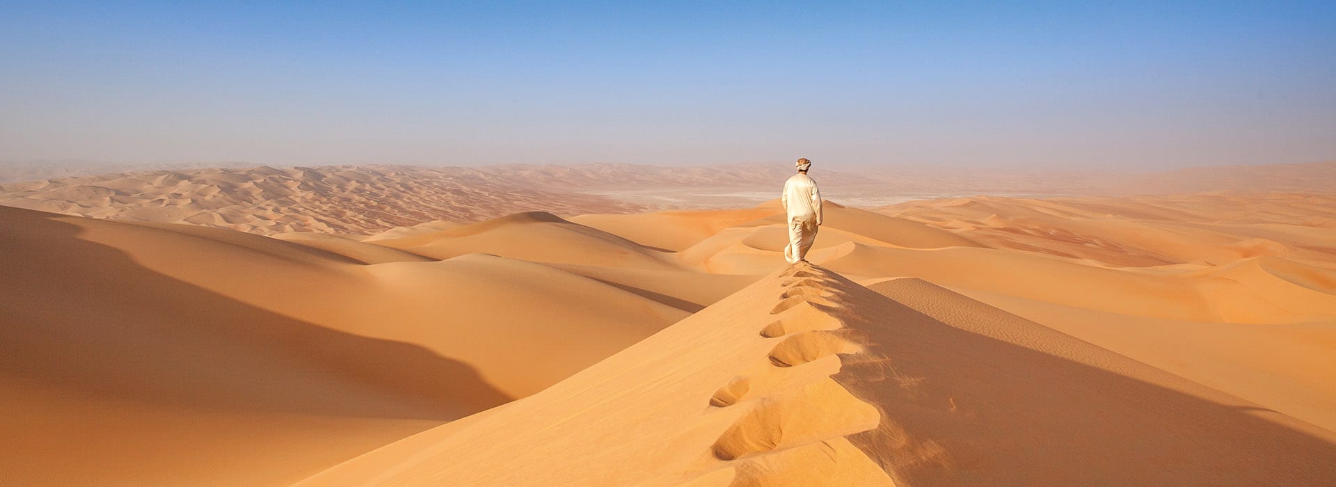 OMAN_desert_1920x700