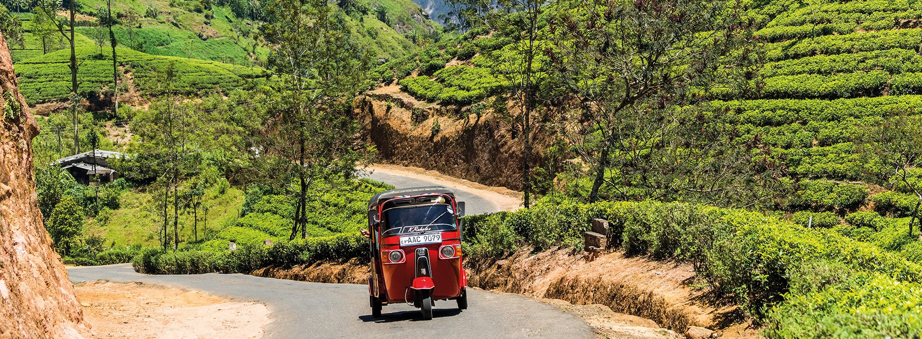 SL_tuktuk_1900x700