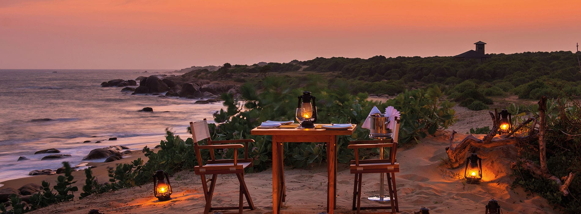 Sri_Lanka_plage_diner_1900x700