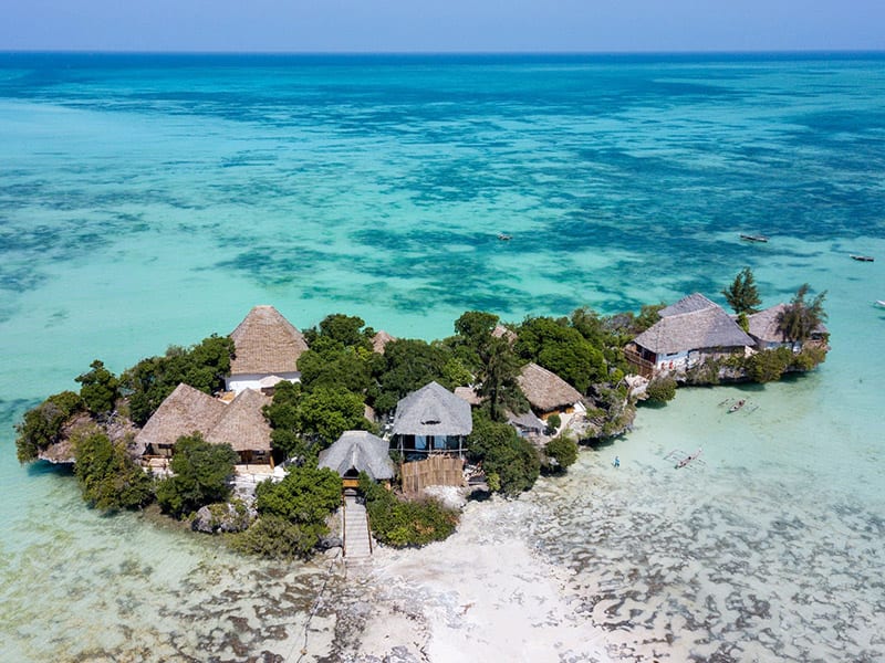 TheIsland_airview_800x600
