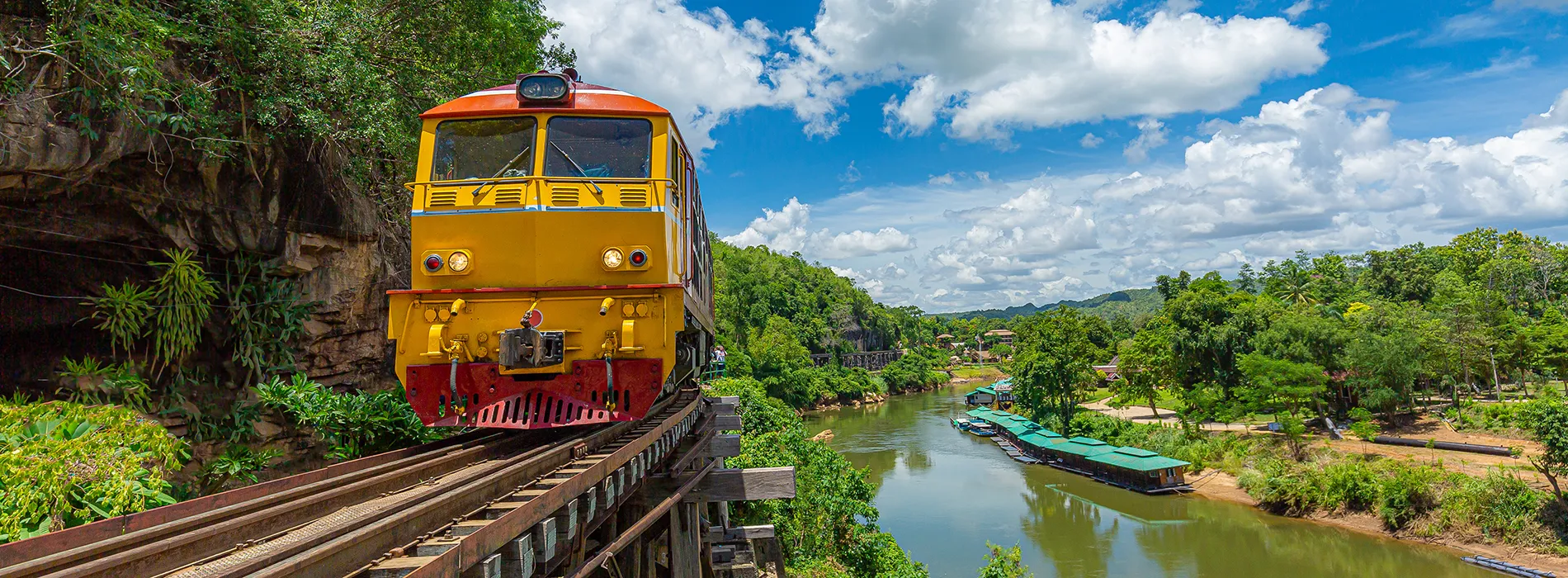 Kanchanaburi-train_1900
