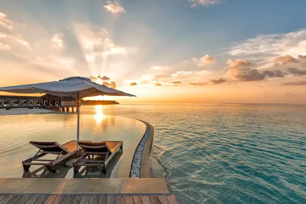 Hurawalhi Island Resort deck